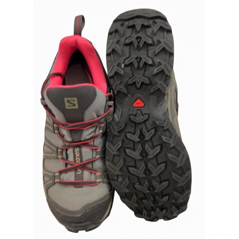 Women's Salomon X Ultra Size 6